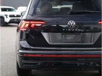 2024 VOLKSWAGEN TIGUAN COMFORTLINE R-LINE BLACK EDITION - NO ACCIDENTS - ONE OWNER- BC VEHICLE - BAC... (image 8)