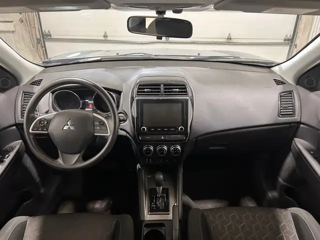 2022 Mitsubishi RVR ES AWD Bluetooth Sièges Chauffants *Traction in Cars & Trucks in Shawinigan - Image 15
