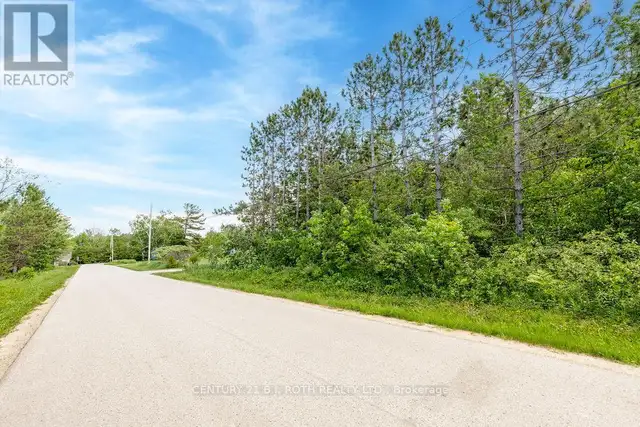 37 TODD LANE Tay (Victoria Harbour), Ontario in Land for Sale in Barrie - Image 16