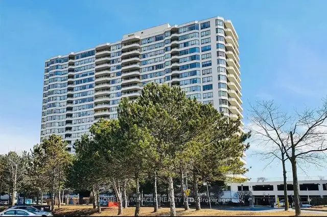 Spacious 2-Bedroom Condo in Toronto w/ 2 Parking!633475414860831224