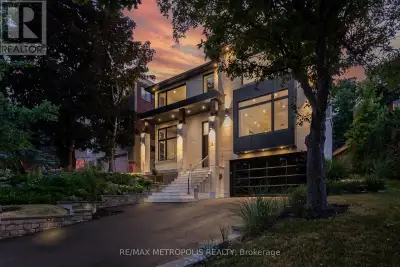 Welcome to Edenbridge-Humber Valley. This elegant 4+1 bedroom, 7 bathroom custom smart home is situa...