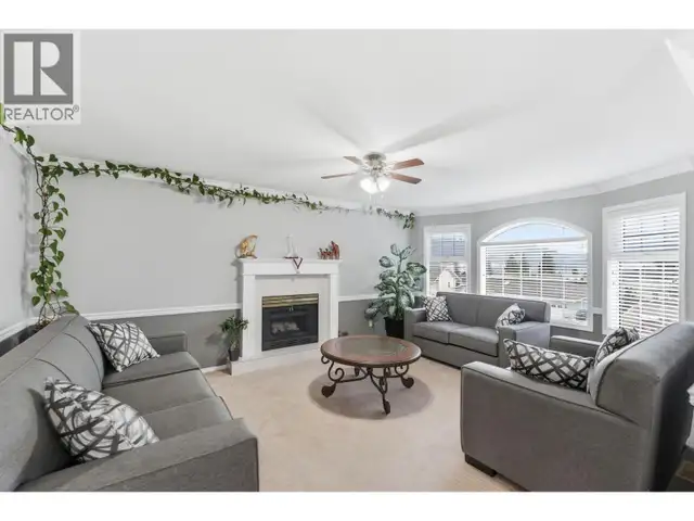 660 Wiltse Boulevard Penticton, British Columbia in Houses for Sale in Penticton - Image 6