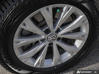 * 4MOTION all-wheel drive * 4-wheel disc brakes with ABS, brake assist, and electronic parking brake... (image 8)