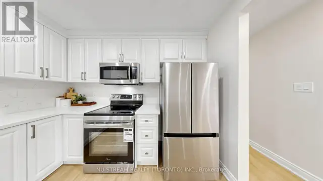 297 TOLL GATE BOULEVARD Waterloo, Ontario in Houses for Sale in Kitchener / Waterloo - Image 14