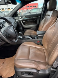 2013 Lincoln MKS AWD | One Owner | No Reported Accidents | Leather | Heated & Cooled Seats | Sunroof... (image 7)