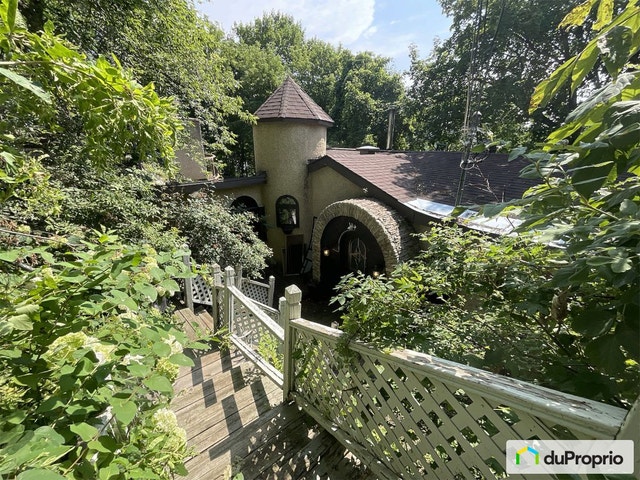 $499,000 - Bungalow for sale in St-Vincent-de-Paul — photo 1
