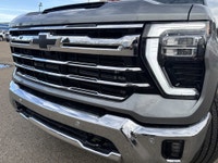 AMVIC Licensed Dealer A fresh arrival at Wolfe Chevrolet Edmonton, this 2026 Chevrolet Silverado 350... (image 2)