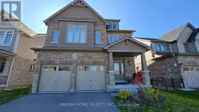 112 PLEWES DRIVE Collingwood, Ontario