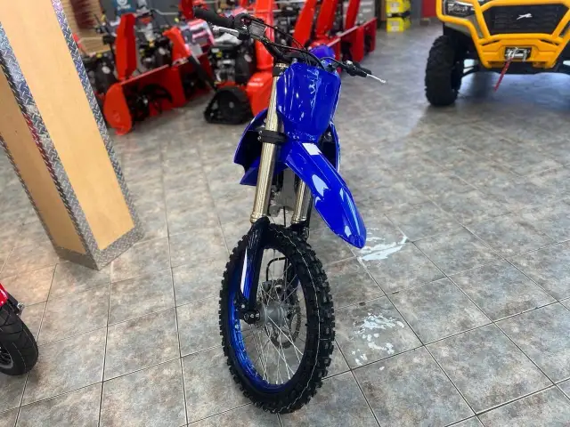 2025 YAMAHA YZ250F in Dirt Bikes & Motocross in Saguenay - Image 9