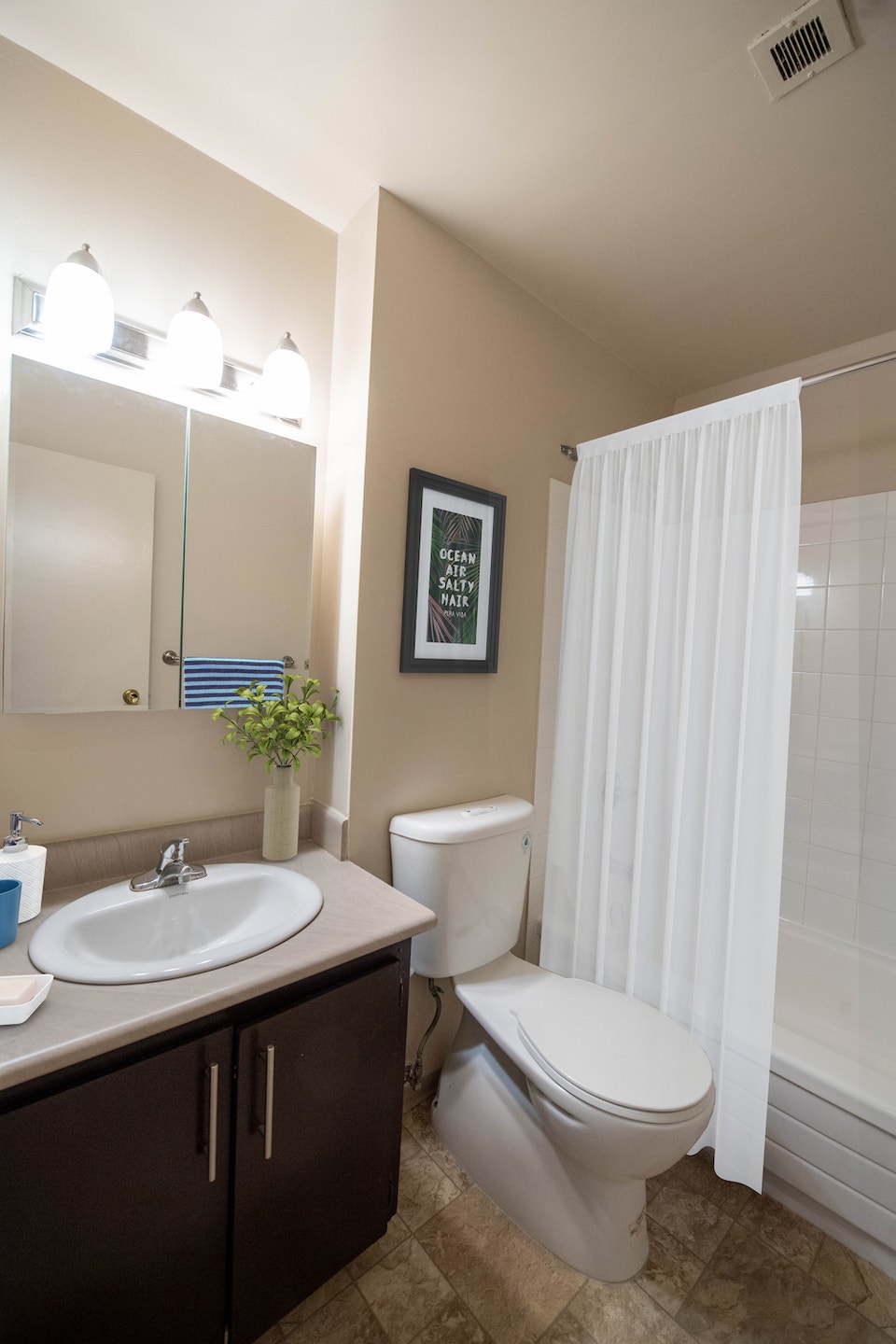 St. Vital - One-Bedroom Suites Available 5