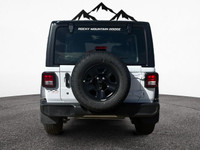 LOW LOW MILEAGE ON THIS 2024 JEEP WRANGLER 4-DOOR WRANGLER WITH A 3.6L V6 ENGINE. COMES WITH PLENTY... (image 3)