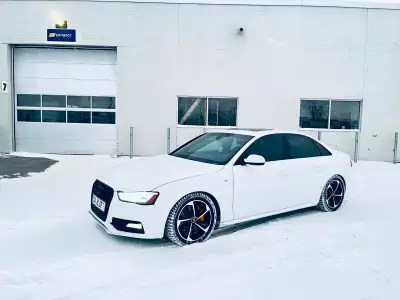 I also speak English. Audi A4 2013 S-Line Quattro. 214 000 Km. Transmission manuelle. Suspension ADS...