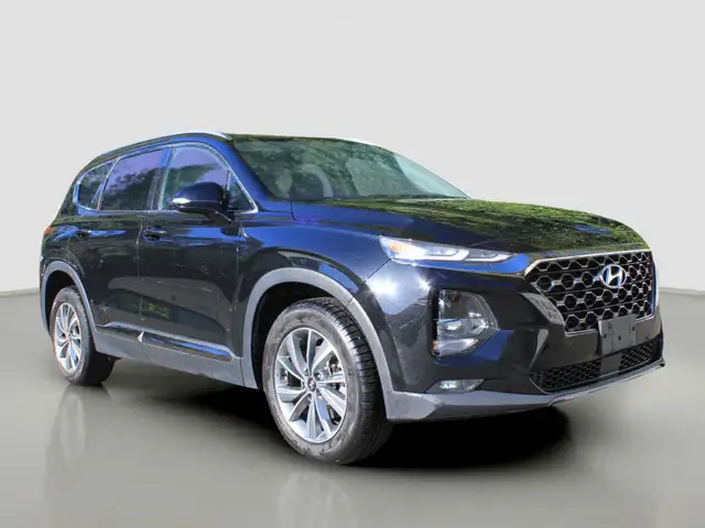 2019 Hyundai Santa Fe 2.0T Preferred AWD w/Dark Chrome Accent fo in Cars & Trucks in Comox / Courtenay / Cumberland - Image 2
