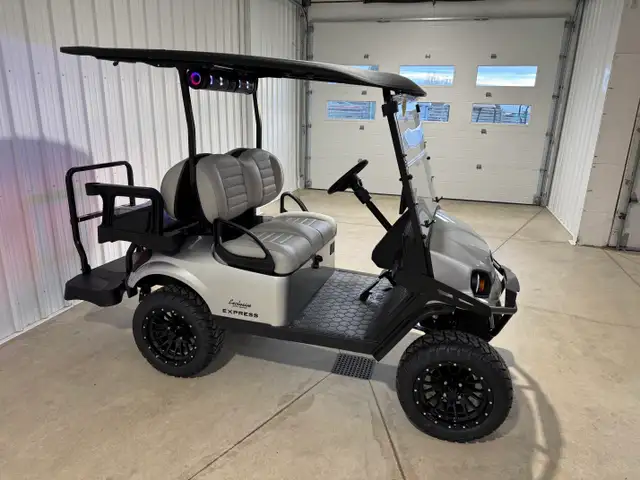 2026 EZGO EXPRESS S4 SUMMIT XT in ATVs in Vernon - Image 29