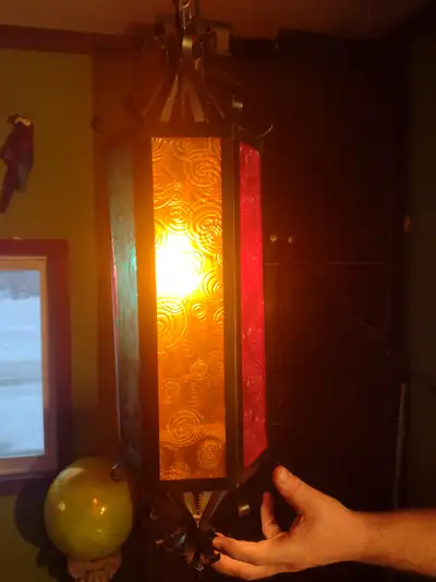 Vintage swag light 6 panel 3 different colours plugs in the wall, View more