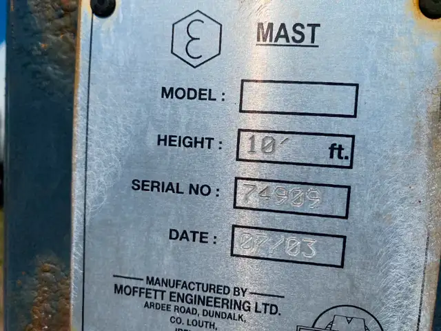 2003 Moffett Forklift in Heavy Equipment in Abbotsford - Image 9