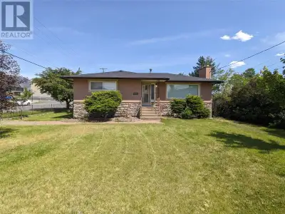 Discover this spacious and versatile flat lot in the heart of Brock, offering access from three side...