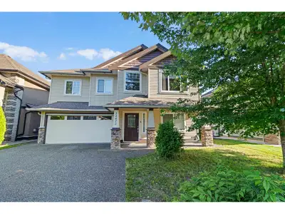 Welcome to this well-maintained family home in one of Mission's most sought-after neighbourhoods! Si...