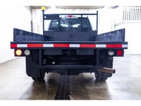 **ACCIDENT FREE - MECHANICALLY CERTIFIED** 47,646 KM This 2021 Ford F-350 4x4 Crew Cab XL Deck is po... (image 6)