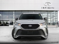 Sport Suspension, Sunroof, Power Liftgate, Blind Spot Detection, Synthetic Leather Seats! Compare at... (image 1)