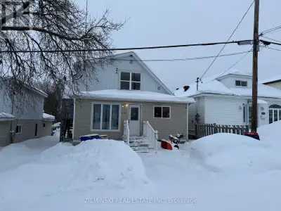 Great investment opportunity for your portfolio. This triplex is ideally located in the South West p...