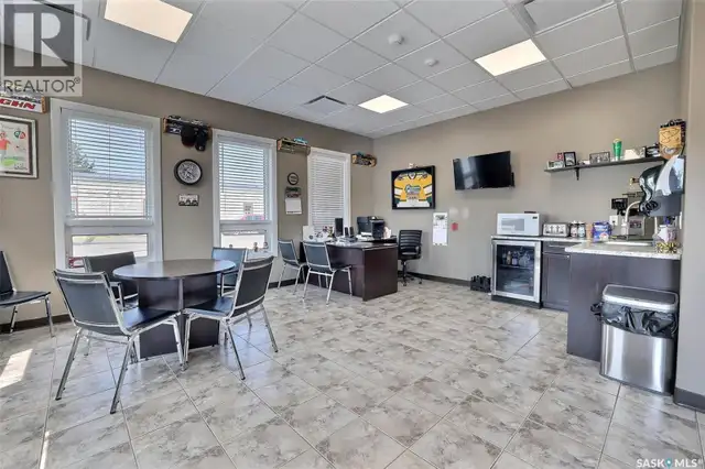 200 Main STREET Avonlea, Saskatchewan in Commercial & Office Space for Sale in Moose Jaw - Image 12
