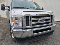 2022 Ford E-450 Cube 16 pieds 2x4 V8 7.3L -Location crédit bail disponible Financement Bancaire 1e 2... (image 5)