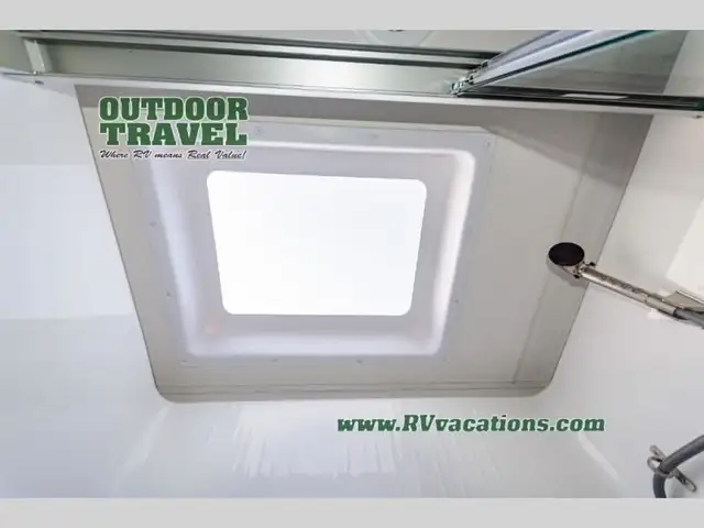 2026 Forest River RV Georgetown 5 Series 34M5 in RVs & Motorhomes in Hamilton - Image 33