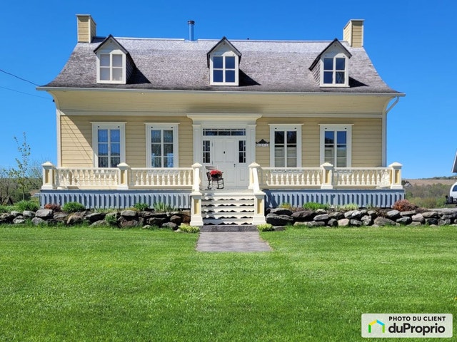 $645,000 - 1 1/2 Storey for sale in Ste-Marie — photo 2