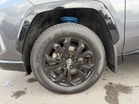 *Rates may vary based on your credit. Engine: 4 Cylinder Engine 2.5L L/100Km City: 5.8 L/100Km Hwy:... (image 9)