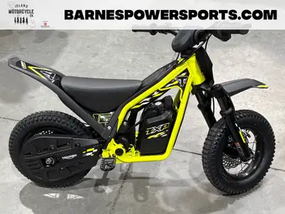 Base MSRP: $1,995Freight/PDI: $995Doc Fee: $295Tire Tax: $13Regular Price: $3,298OEM incentives may...