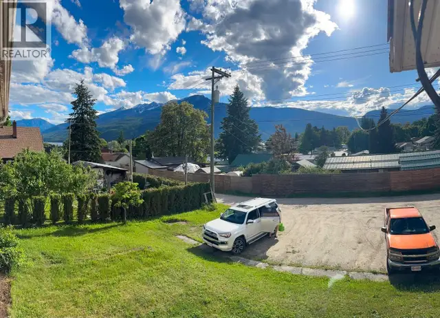 208 Nelson Avenue Unit# 1-4 Nakusp, British Columbia in Houses for Sale in Nelson - Image 34