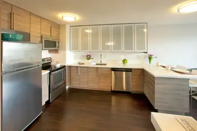 Renovated Jr. 1 Bdm. for Rent in Toronto's Danforth Village!, View more
