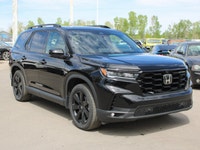 2024 Honda Pilot Black Edition is a local, one-owner trade with no accidents, two sets of keys, and... (image 6)