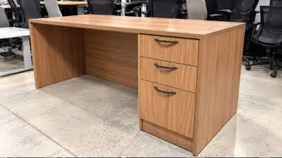 Knoll Office Desk 72"x30"x29" | Global L-Shape Desk with Drawer, View more