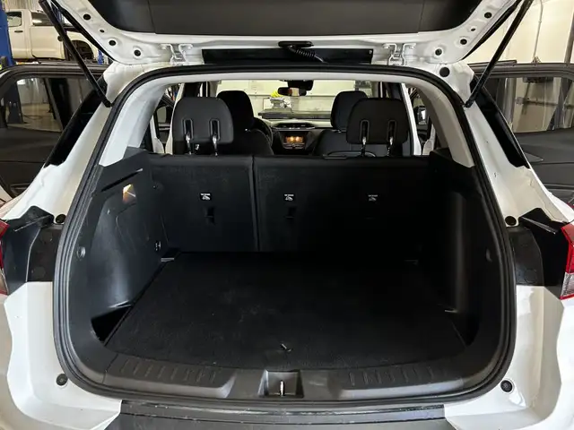 2023 CHEVROLET TRAIL BLAZER LT in Cars & Trucks in Owen Sound - Image 24