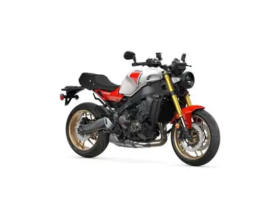 Laval Moto 2025 Yamaha XSR900 ABS Fin de saison = meilleures offres! Réservez maintenant et roulez e...
