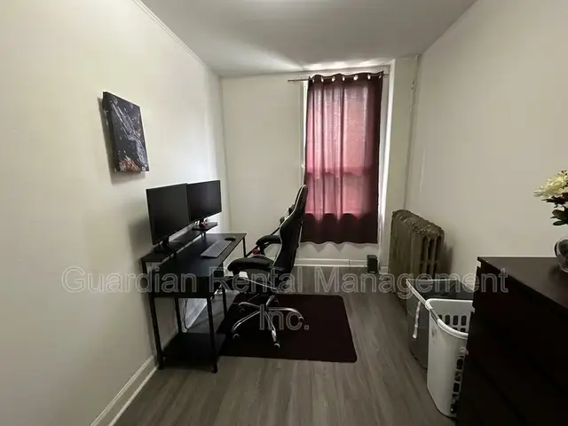 2 Bedroom, 1 Bath Unit – 411 Simpson St – $1,600/month in Long Term Rentals in Thunder Bay - Image 4