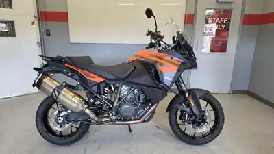 Beautiful 1290 Super Adventure-S with extras like Pro taper bars, Pazzo levers and a Saddleman seat...