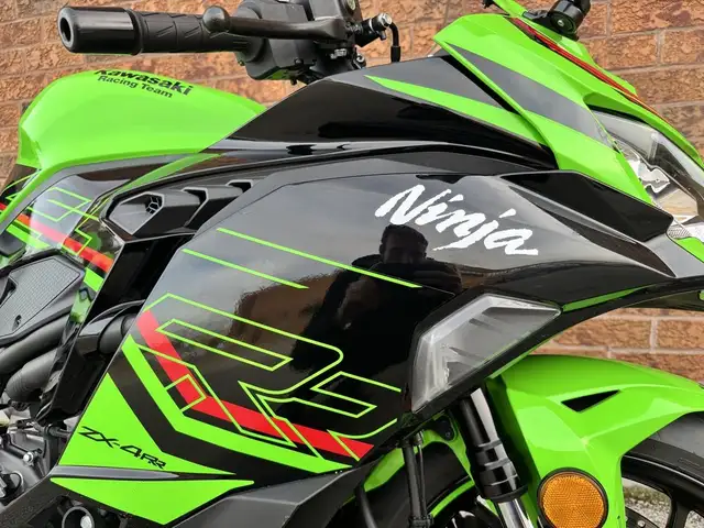 2024 Kawasaki Ninja ZX-4RR KRT **KRT COLORS** in Sport Bikes in Markham / York Region - Image 10