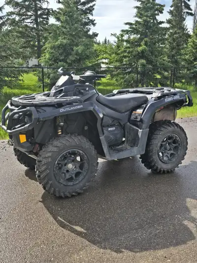 APPLY NOW: https://www.ridecollective.ca/get-pre-approved 2018 CAN-AM OUTLANDER XTP 850 • Rotax 850...