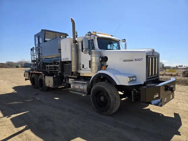 2007 KENWORTH C500 in Heavy Trucks in Saskatoon - Image 3