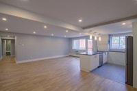 Renovated Akelius two bedroom apartment for rent. Located near Drummond and Sherbrooke in the Downto... (image 4)