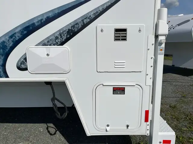 2026 Westland Travelaire in Travel Trailers & Campers in Terrace - Image 7