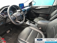 Power Liftgate, Park Assist, Heated Steering Wheel, Heated Seats, Aluminum Wheels! Ask us how you ca... (image 9)