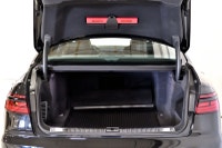 Traction intégrale quattro / V8 4.0 TFSI de 563 chevaux / Lumiere LED Matrix / Ensemble optiques noi... (image 9)