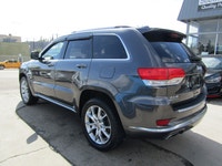 Thanks for viewing our South View Motors Inventory! 2015 Jeep Grand Cherokee Summit 3.0 V6 Diesel Lu... (image 8)