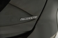 Traction intégrale Audi quattro / Black optics / Groupe premium / 100% électrique / Roues 19 pouce /... (image 8)