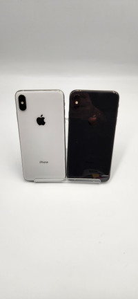 iPhone  XSMAX 64gb Black Or White 3 Months Warranty W/Charger