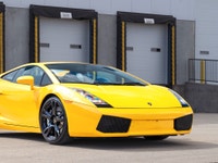 CARGET AUTOMOTIVE is thrilled to offer this iconic 2004 Lamborghini Gallardo Coupe, a raw and timele... (image 4)